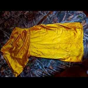 Le chåteau golden one shoulder evening dress 👗